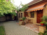 Part apartman  5700 Gyula, Dózsa György u. 15.