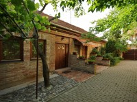 Part apartman  5700 Gyula, Dózsa György u. 15.